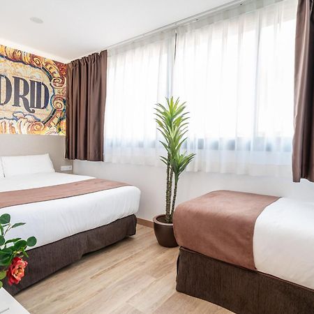 Hotel Bestprice Alegria Madrid Bagian luar foto